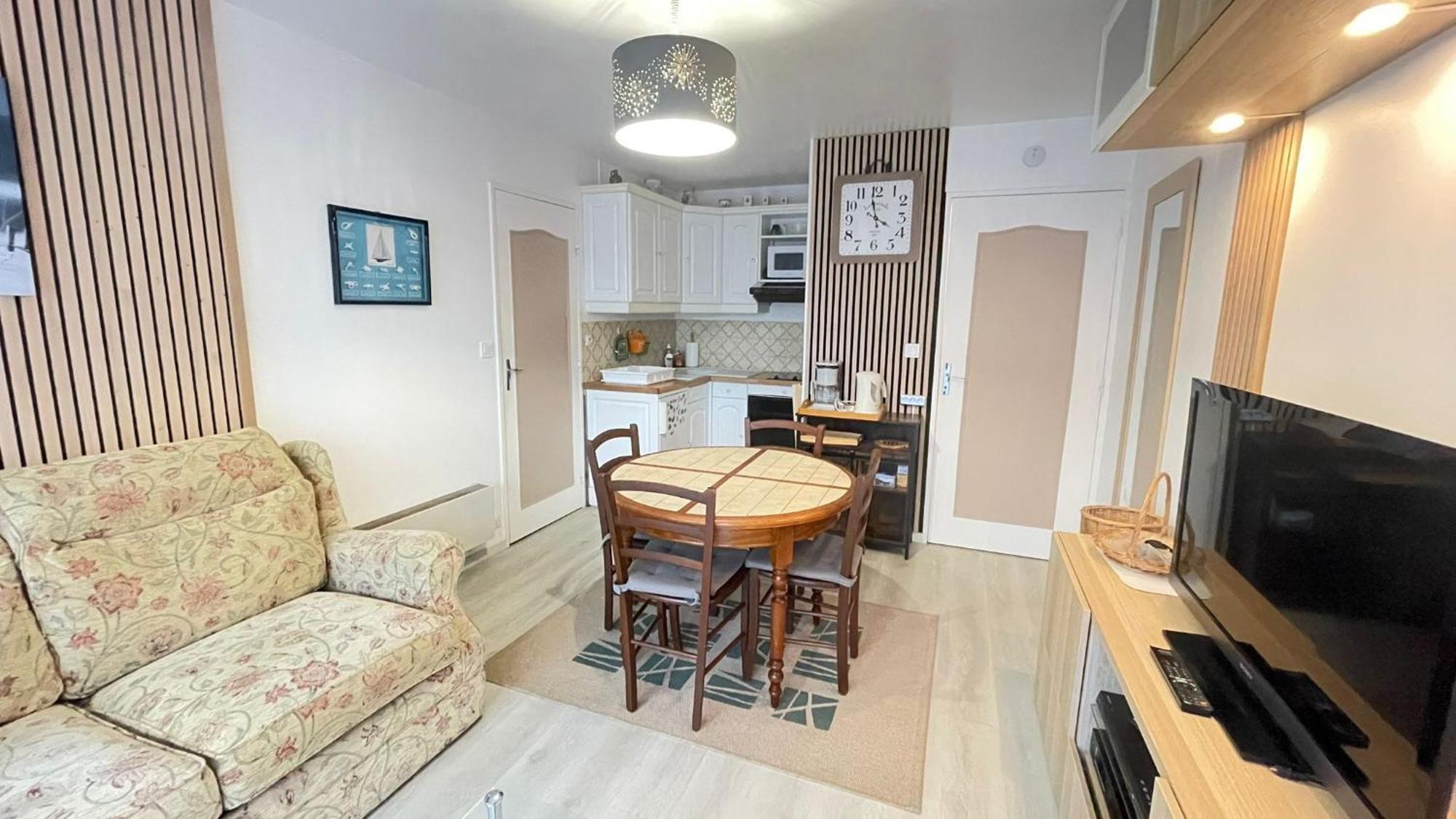 Appartement 2 Pieces Entierement Renove Villers-sur-Mer Eksteriør bilde